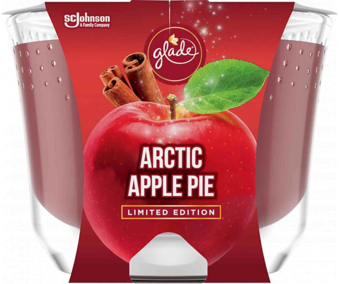 Glade Maxi Arctic Apple Pie 224 g vonná svíčka příslušenství